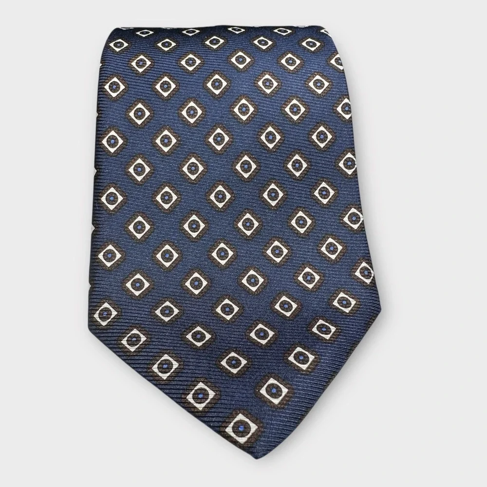 Brooks Brothers Mens Silk Tie Navy Blue Diamond Pattern Made‎ in USA
